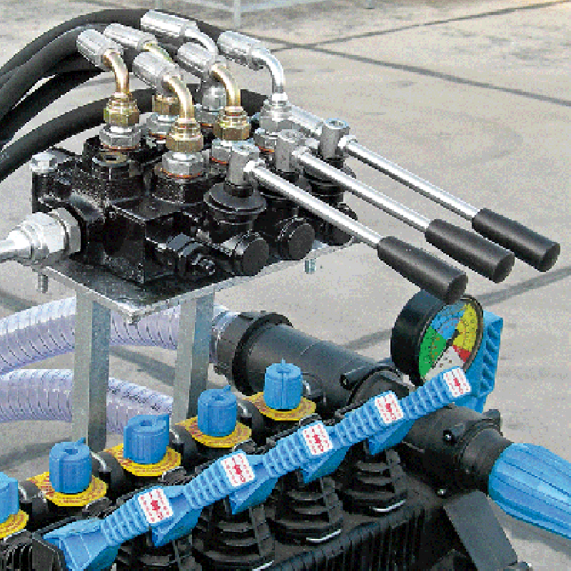 Manual hydraulic distributors With 4 levers for inter-row /under-row boom